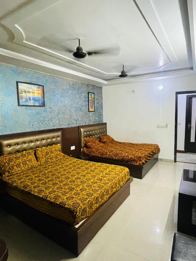 Blue Rose International, Family Hotel Агра Екстер'єр фото