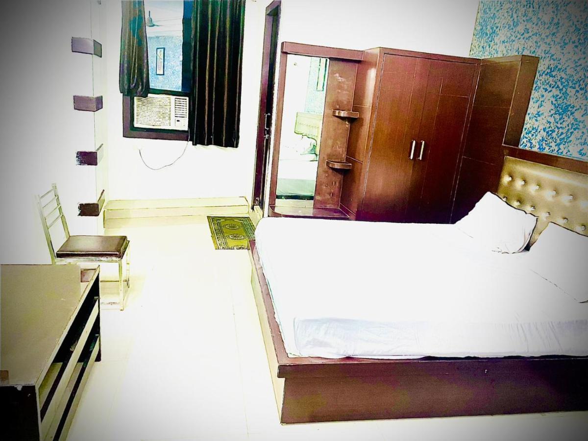 Blue Rose International, Family Hotel Агра Екстер'єр фото