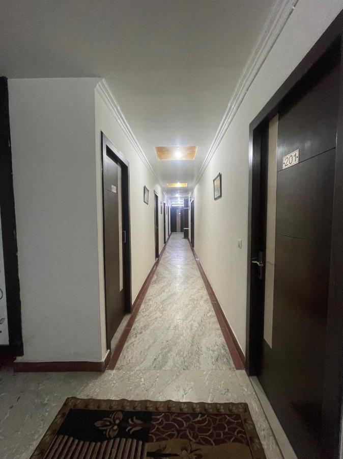 Blue Rose International, Family Hotel Агра Екстер'єр фото